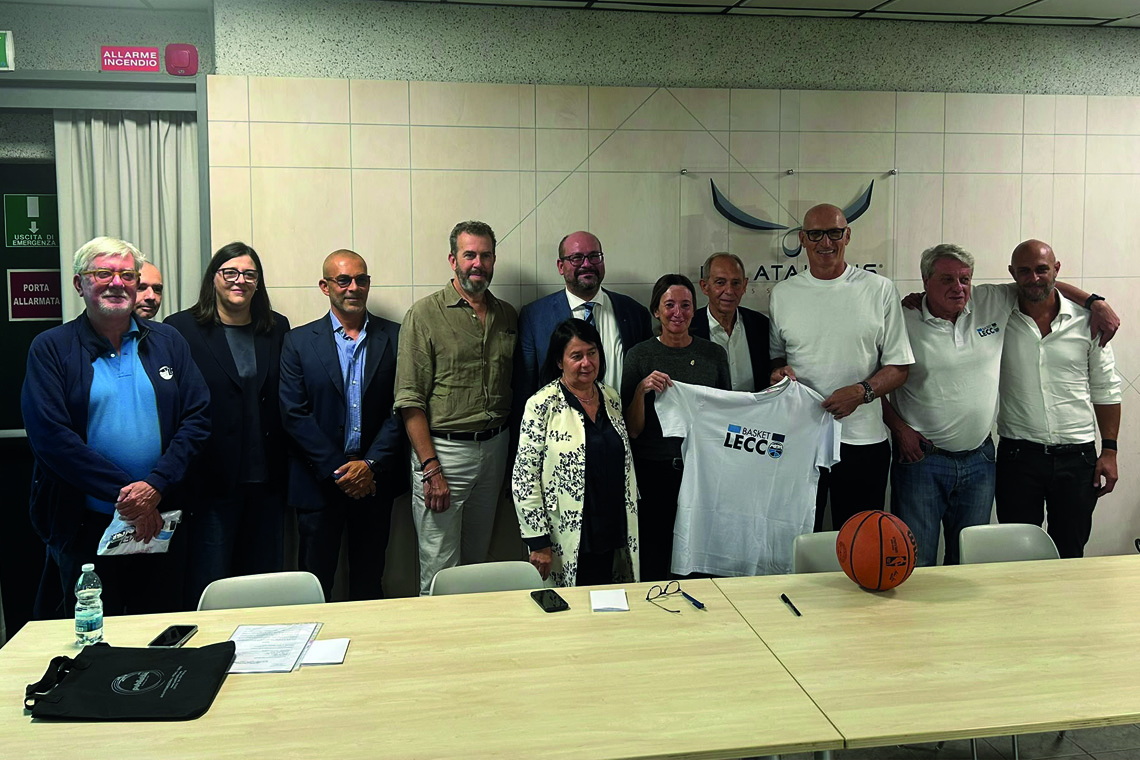 Basket-Lecco PalaTaurus dirigenza-1